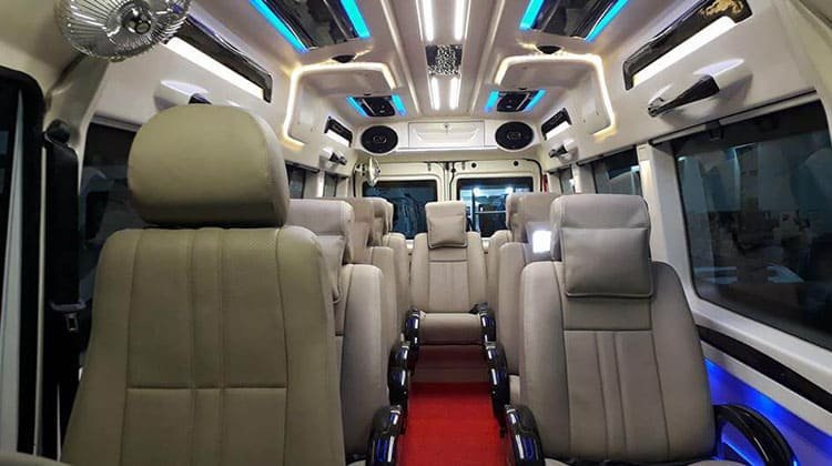 12 Seater Tempo Traveller on Rent